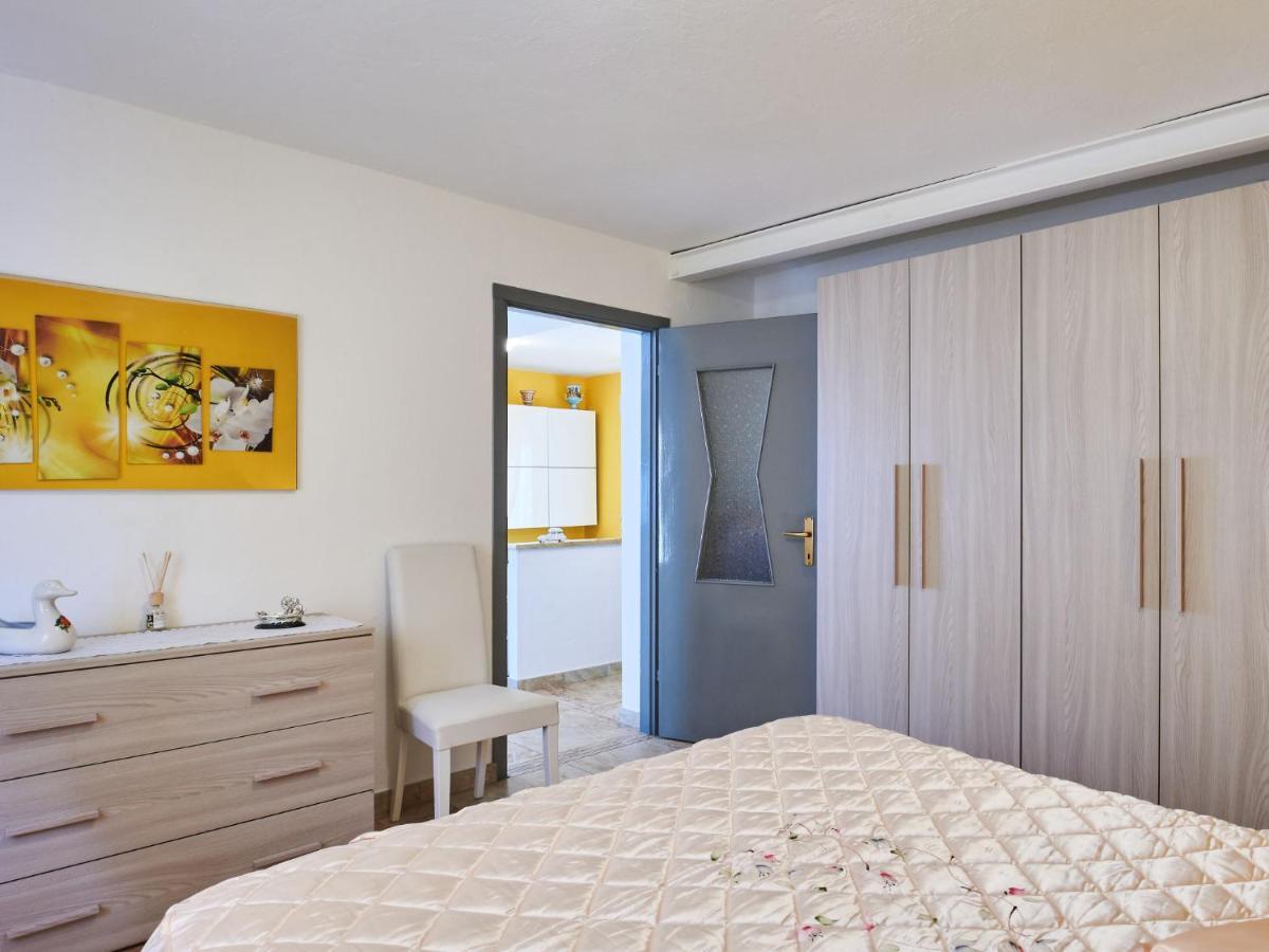 Apartment Casa Del Pergulin - Lmz325 By Interhome Verceia Екстериор снимка